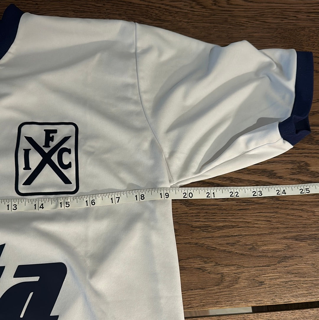 Le Coq Sportif Independiente jersey.