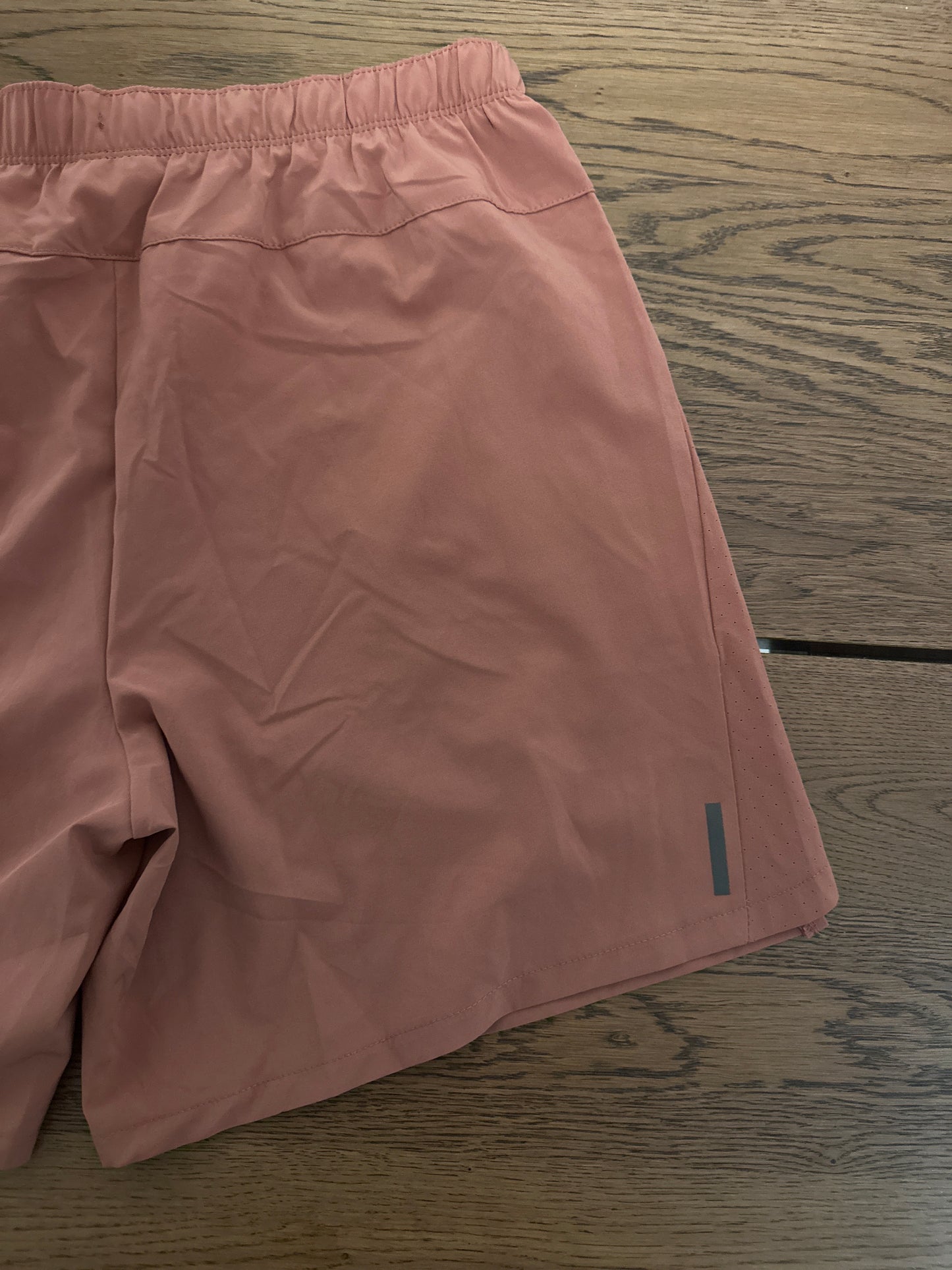 ASICS Men’s 7” short