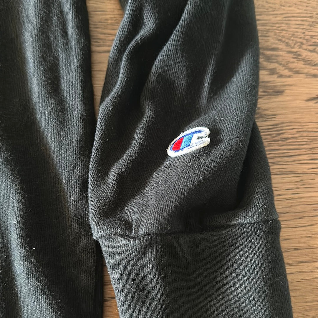 Champion Sweatshirt, classic fit.