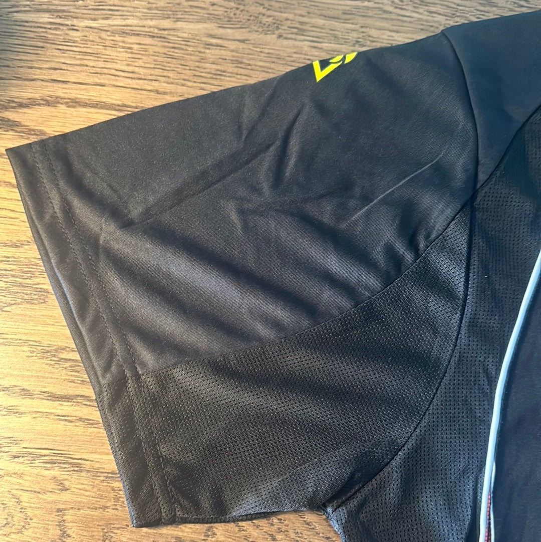 Shaun Wright Phillips #8 Manchester City jersey.