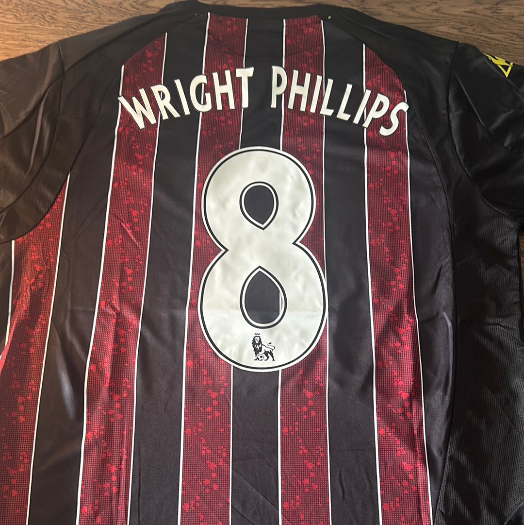 Shaun Wright Phillips #8 Manchester City jersey.